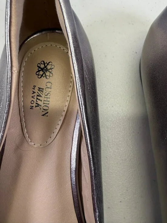 CUSHION WALK by AVON Metallic Floral Studded Ballet Flats Size 7M New - Picture 4 of 10